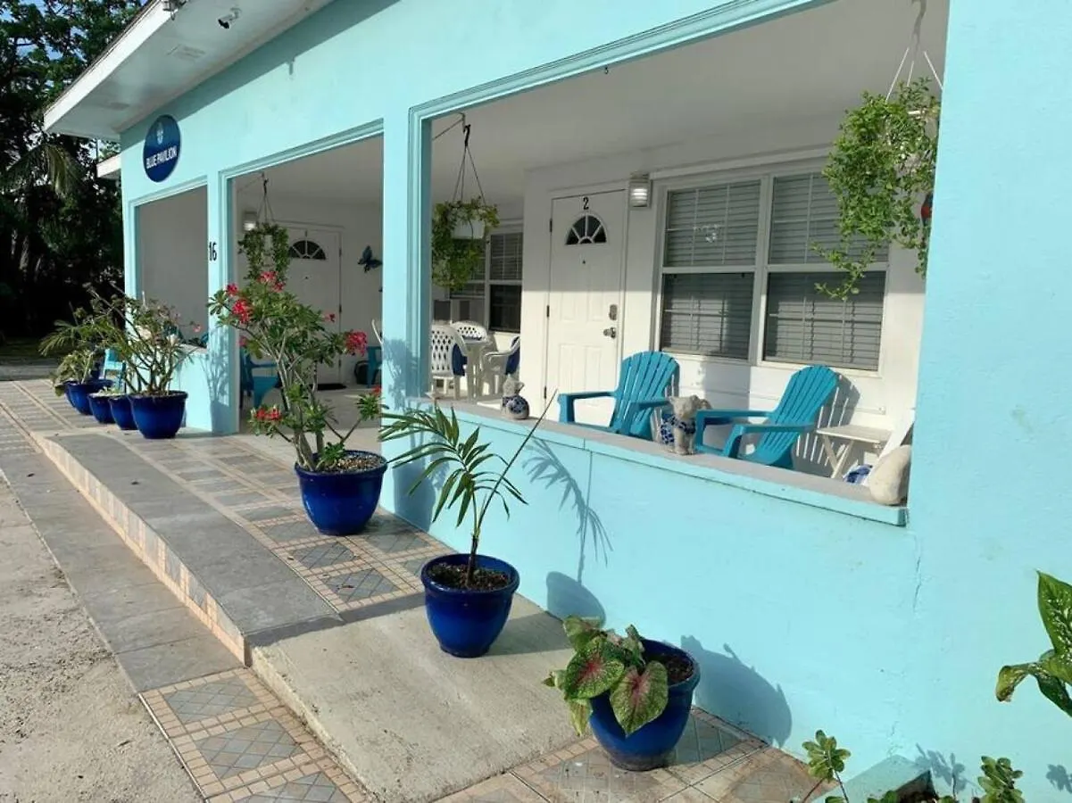Suite 3, Blue Pavilion - Steps To Beach - Car, Value, Service West Bay Apartment